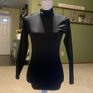 Under Armour mock turtleneck. Size small. Black. Like new!
